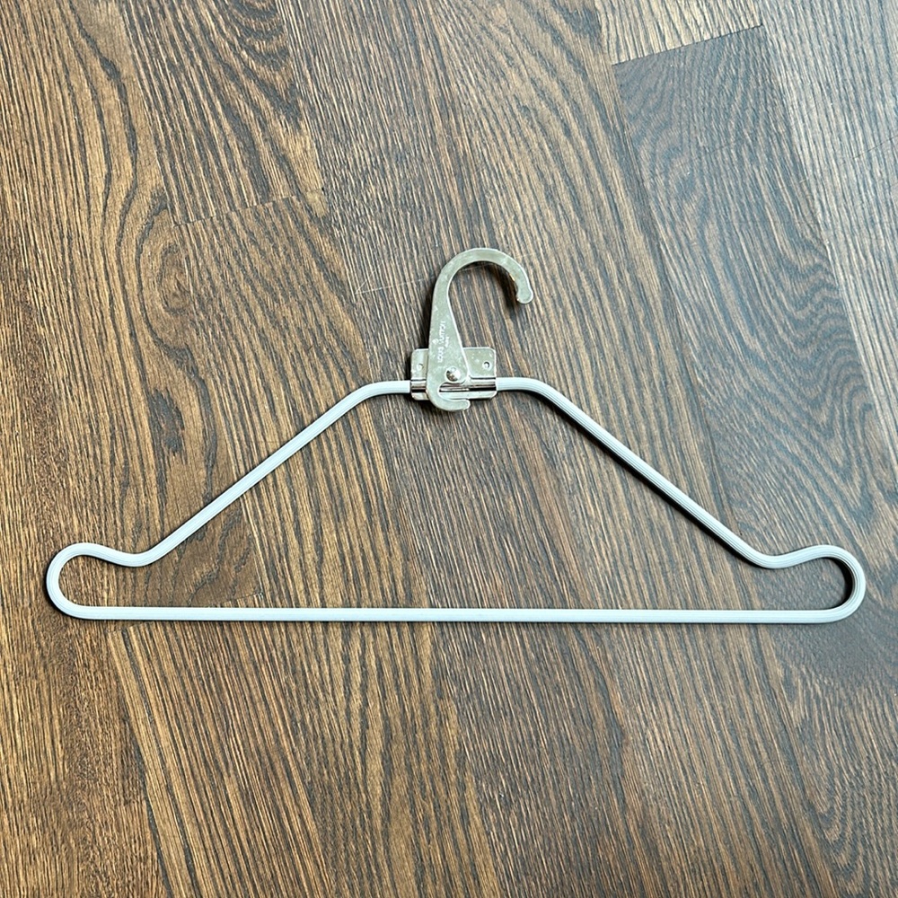 Louis Vuitton Hanger